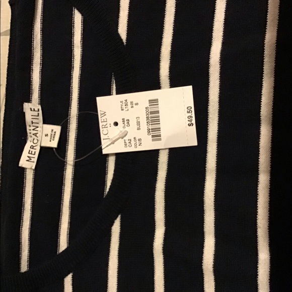 J Crew Mercantile Sweater Long Sleeves - Picture 3 of 3